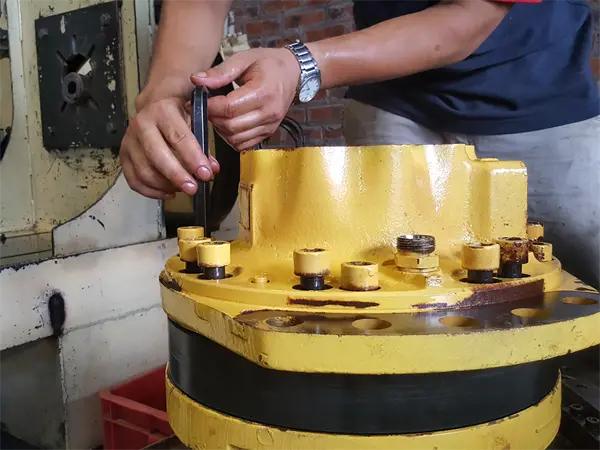 sửa chữa motor thủy lực